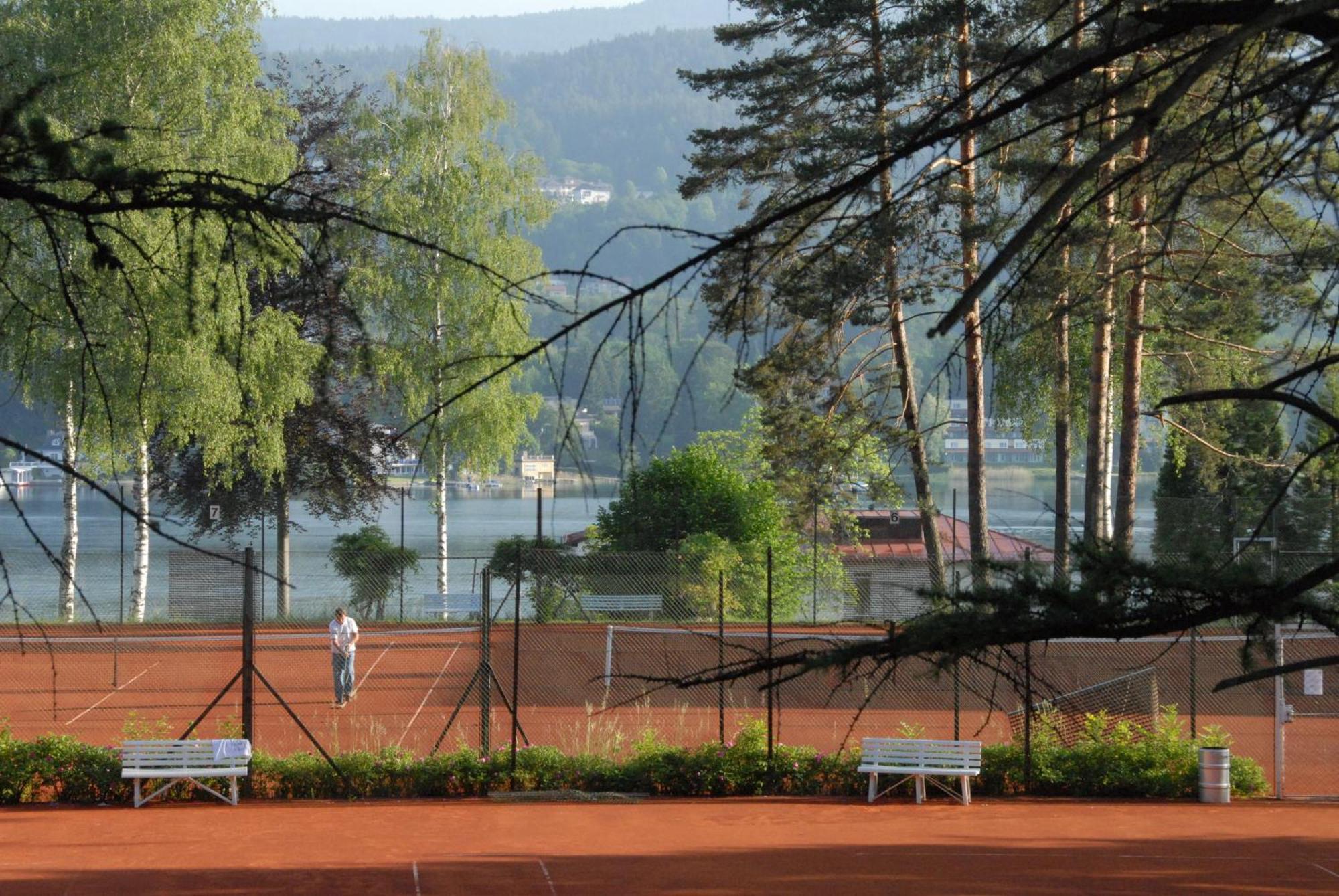 Tennis & Yacht Hotel Velden Velden am Wörthersee Exterior foto